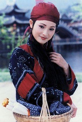 仪琳小尼姑的母亲是谁，对待老婆就算比不上不戒和尚