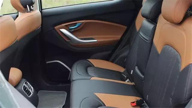 东南dx7买的后悔了，东南dx7汽车有哪些缺点（分享东南DX7用车感受）