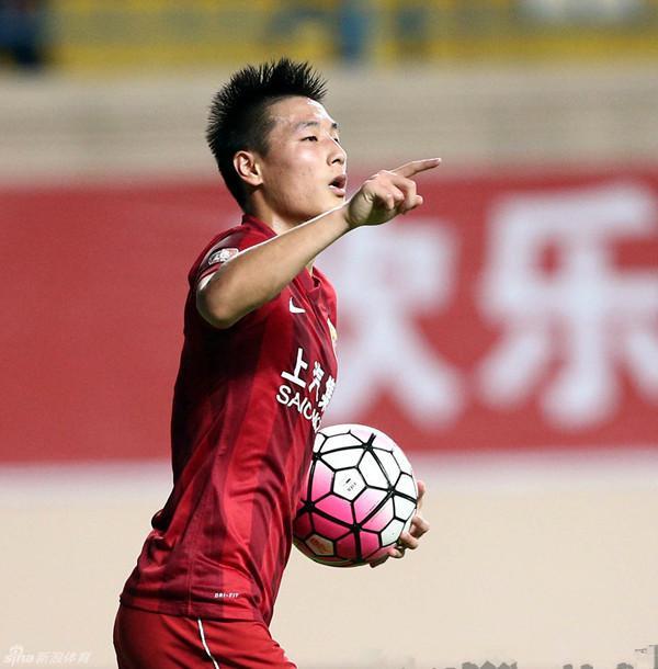 武磊女友惠若琪，武磊和惠若琪什么关系（武磊、惠若琪、杜锋、王珊珊等体育人齐亮相）