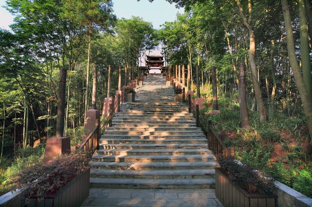 朝阳凤凰山景区游玩攻略，凤凰最值得一去的自然美景地推荐