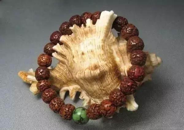 男士带手串十大禁忌，手串戴多了注意事项（一定少戴这3种手串）