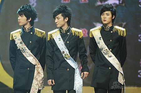 井柏然采访谈付辛博，曾经的BoBo组合现在怎么成了互不关注的陌生人