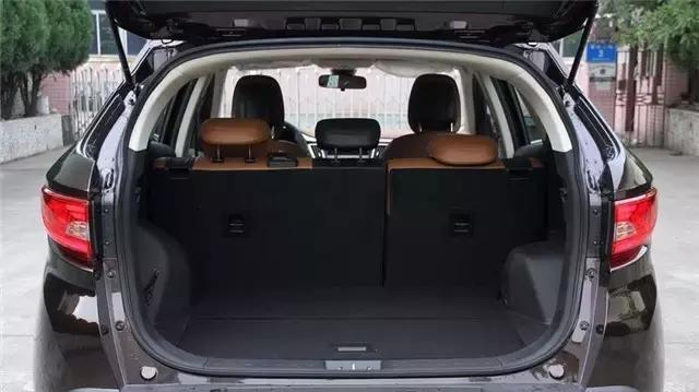 东南dx7买的后悔了，东南dx7汽车有哪些缺点（分享东南DX7用车感受）