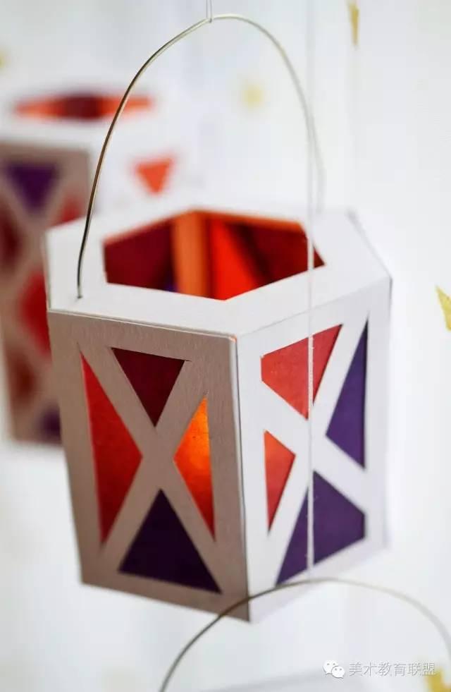 小学生灯笼手工制作，小学生中秋节手工灯笼制作教程（中秋节创意手工灯笼）