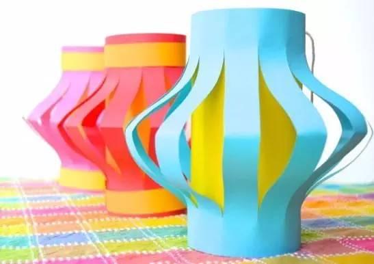 小学生灯笼手工制作，小学生中秋节手工灯笼制作教程（中秋节创意手工灯笼）