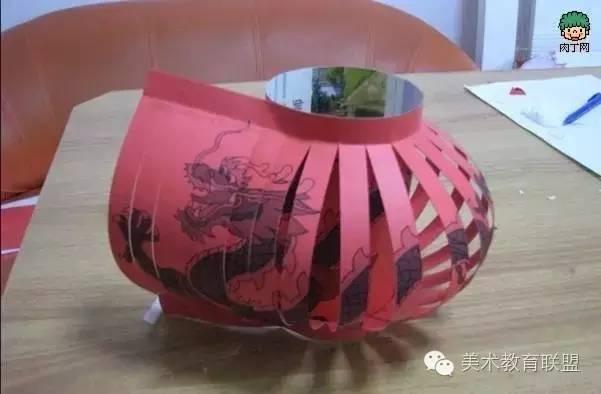 小学生灯笼手工制作，小学生中秋节手工灯笼制作教程（中秋节创意手工灯笼）