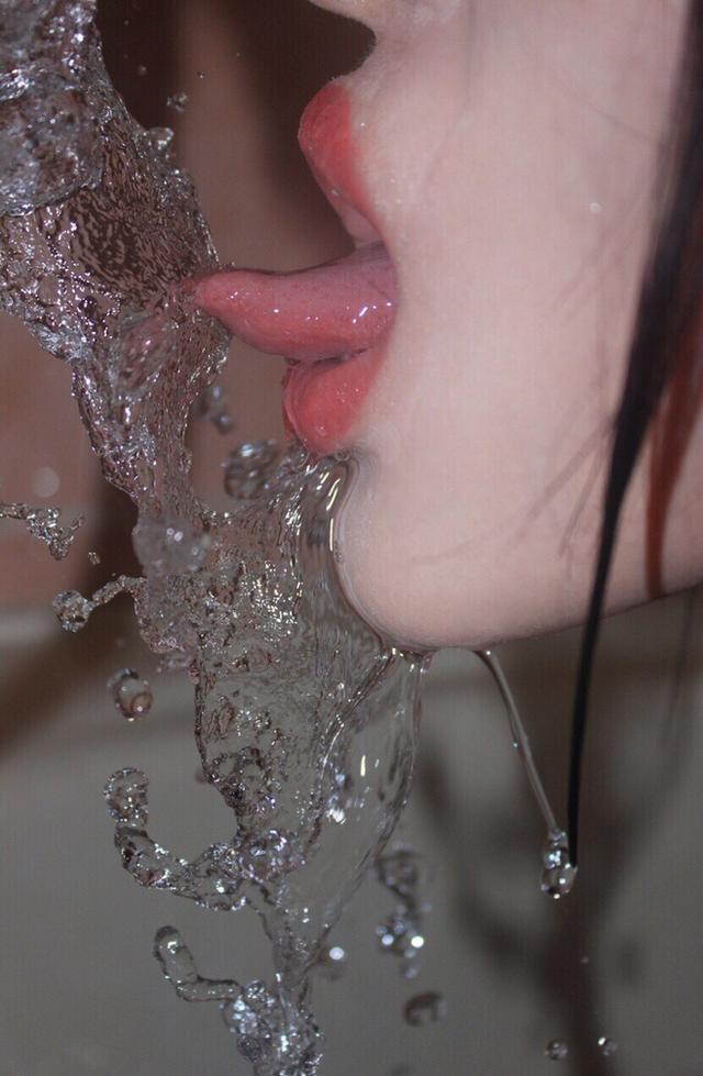 早安美图171213：惟沉默是最高的轻蔑