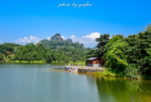 梅州五指石风景区，五指石风景区里面的磨肚峰简介（风景秀丽的小众旅游胜地）