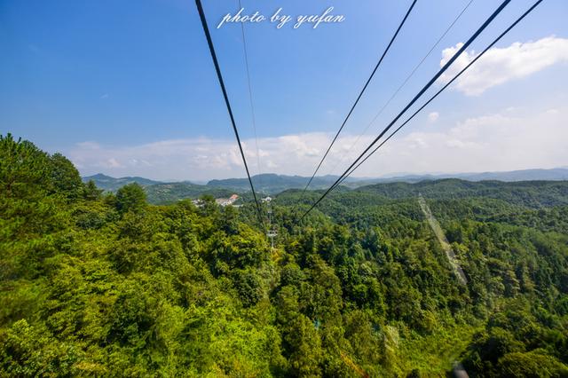 梅州五指石风景区，五指石风景区里面的磨肚峰简介（风景秀丽的小众旅游胜地）