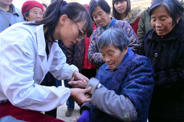 糖尿病久卧(糖尿病人长期卧床有什么危险)