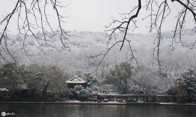 杭州西湖游玩攻略，杭州西湖一日游必玩攻略