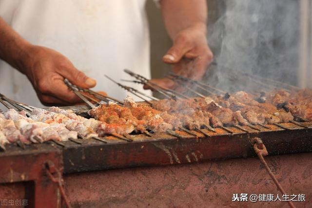 铝箔纸用哪一面，烧烤铝箔纸哪面朝上