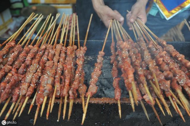 烧烤要用到的调味料有哪些，烧烤味道好离不开调料