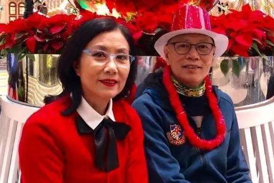 汪明荃结过几次婚，罗家英汪明荃21年步入婚姻（在香港被称之为大姐大的汪明荃）