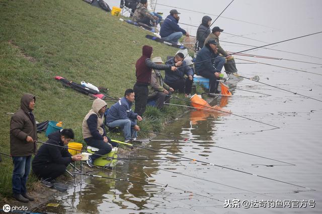 钓单调漂找到清晰顿口的四种方法，钓鱼只会抓顿口