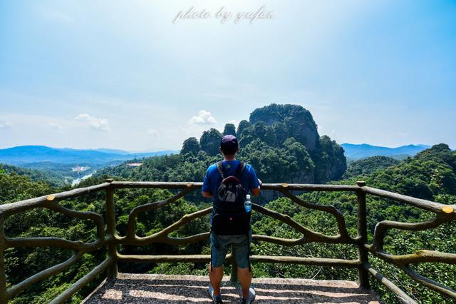 梅州五指石风景区，五指石风景区里面的磨肚峰简介（风景秀丽的小众旅游胜地）