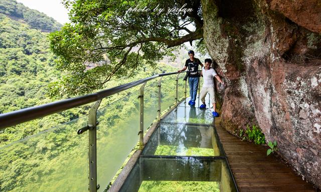 梅州五指石风景区，五指石风景区里面的磨肚峰简介（风景秀丽的小众旅游胜地）