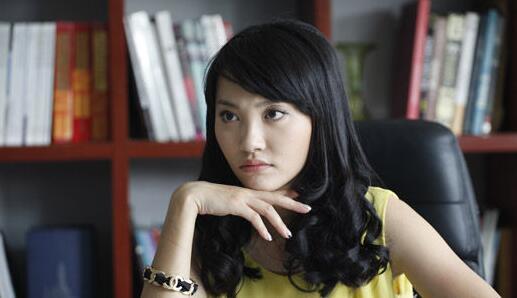 大好时光夏冰冰，大好时光夏冰冰曾与黄秋生传绯闻（大好时光夏冰冰被揭穿）