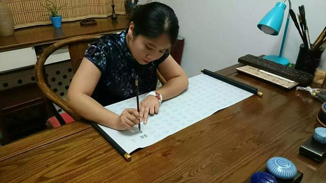 毛笔字帖水写布，描红本是怎样的