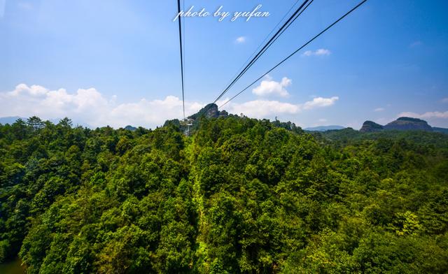 梅州五指石风景区，五指石风景区里面的磨肚峰简介（风景秀丽的小众旅游胜地）