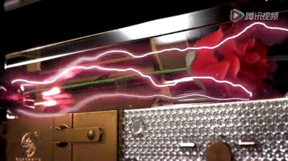 cf所有英雄武器属性列表，回顾CF历史上各英雄级武器的预售