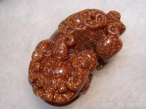 普通玻璃与蓝宝石的区别，谨防那些无处不在的