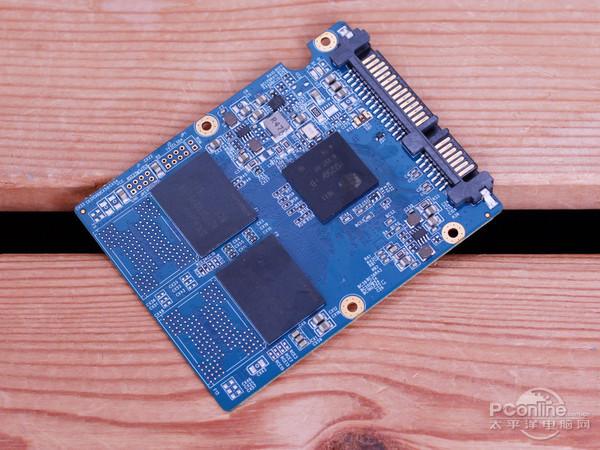 pcie固态硬盘，ssd pcie接口推荐（固态硬盘性能区别有多大）