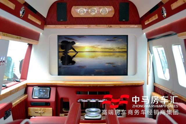 福特e350房车，福特e350豪华型房车（一起开着福特350SRW路航者四驱房车去旅行吧）
