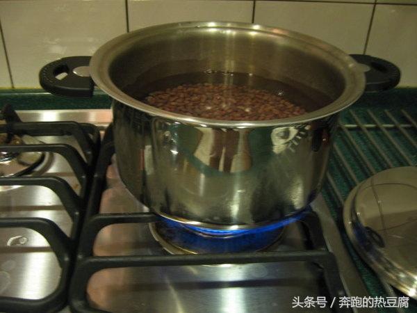 红豆煮多久才会熟，红豆汤需要煮多长时间才能煮熟（用了各种方法发现这种方法最佳）