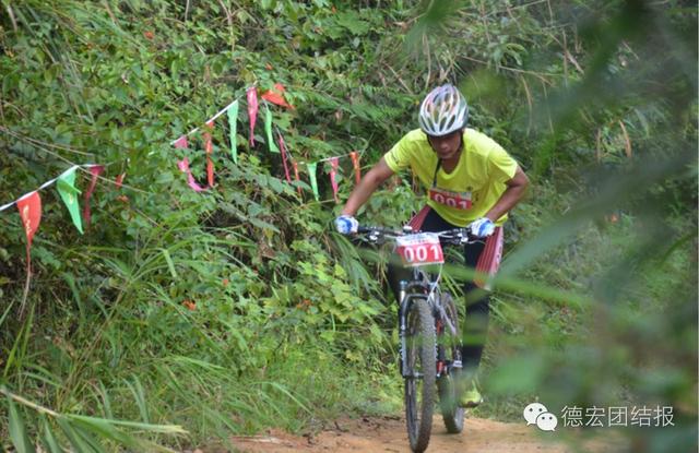 离开芒市必带美食，国庆七天芒市这么玩