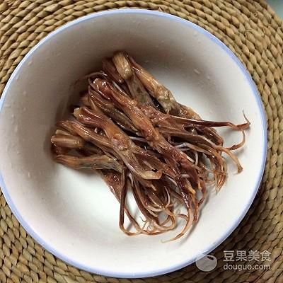鸭舌头的卤制方法，红烧鸭舌的做法