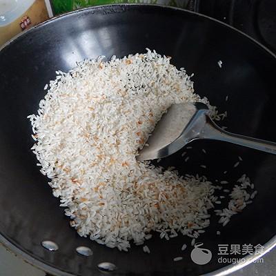 四川自制蒸肉粉的做法大全，自制五香蒸肉粉的做法