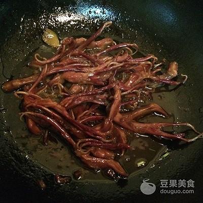 鸭舌头的卤制方法，红烧鸭舌的做法