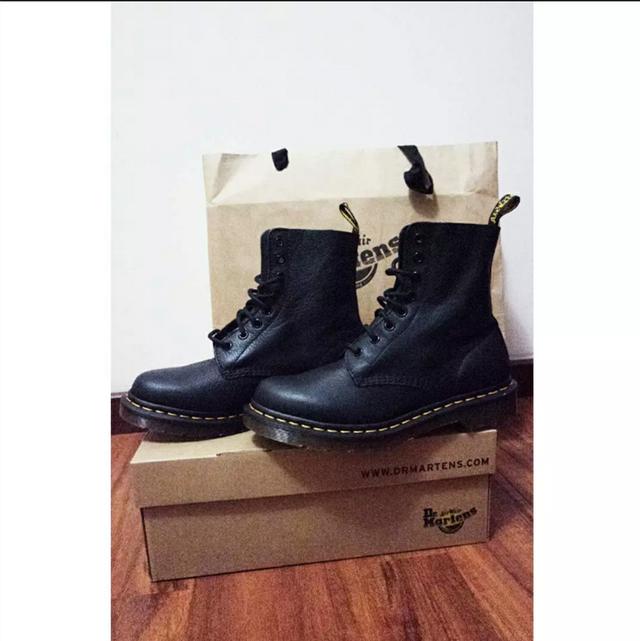 好看的冬季男生穿搭，男生秋冬日常穿搭如何方便又不俗气