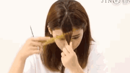 浪漫法式刘海教程图解，法式刘海的天花板还得看宋慧乔