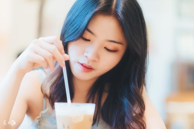 中年肥胖裸妇