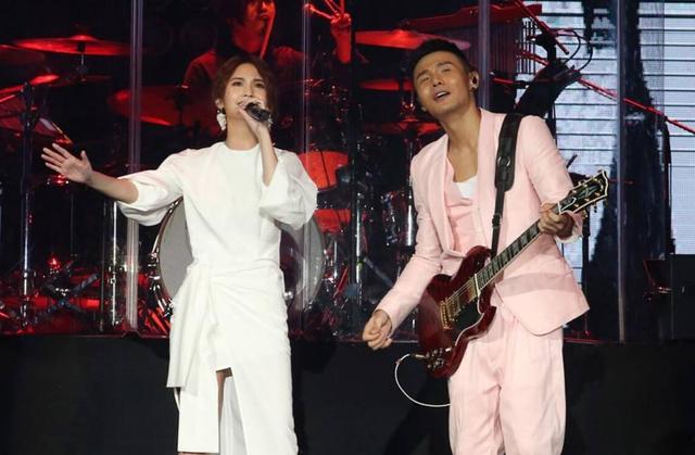 眼睛最小的5位明星，眼睛小就招人厌了