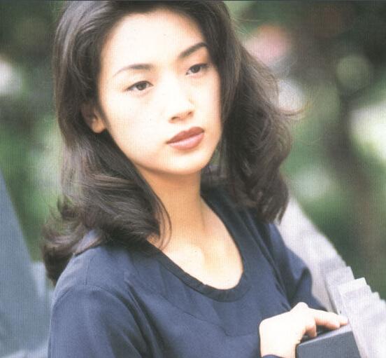 眼睛最小的5位明星，眼睛小就招人厌了