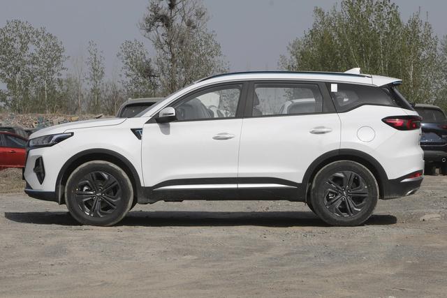 最省油的家用车，经济实用型省油家用车（最低油耗仅5.5L/100km）