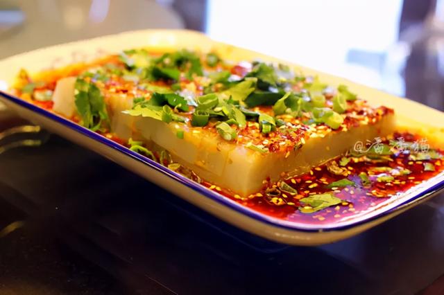 美食珍馐味道绵州，彝人古镇小吃推荐