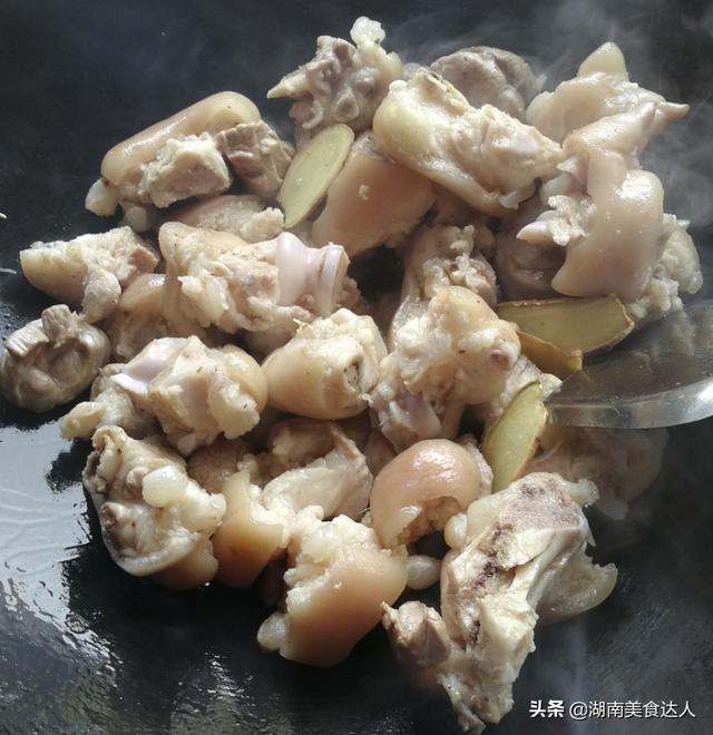 猪脚的家常做法，自制猪脚的家常做法窍门