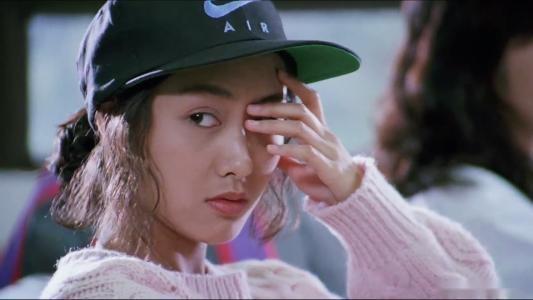 朱茵为何扮演紫霞仙子那么美，洒脱坚定一代女神朱茵