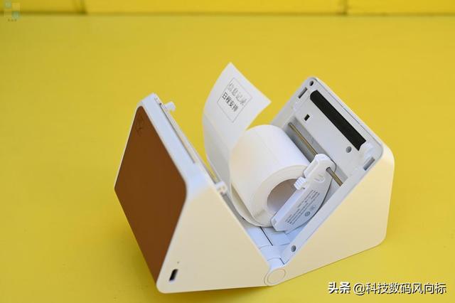 面单打印机怎样打印标签，使用标签打印机要注意什么