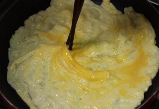 蛋包饭做法简单营养又美味，鸡蛋包饭简单又好吃的做法