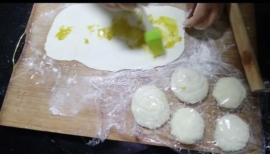 手抓饼生坯的做法，自己在家怎么做手抓饼饼胚
