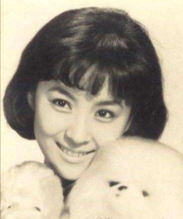 男人如何潇洒面对离婚后的生活，男人在不惑之年离婚后