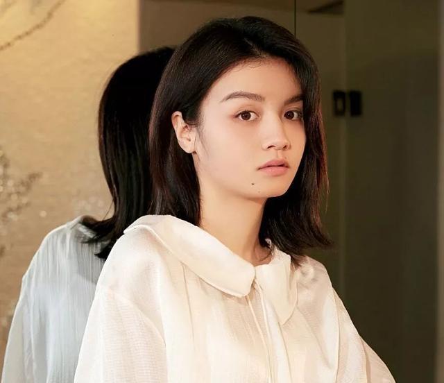 化淡妆需要准备哪些化妆品，日常淡妆应该怎么化