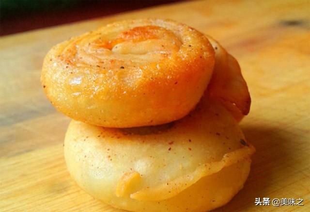 葱油饼正宗做法，葱油饼最正宗的做法酥（葱油饼的简单做法）