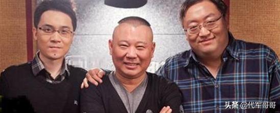 蔡明结了几次婚，蔡明多大结婚（蔡明：嫁初恋丁秋星）