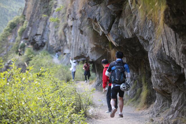 川藏线怒江大峡谷怎么样，探秘怒江美丽公路Day3